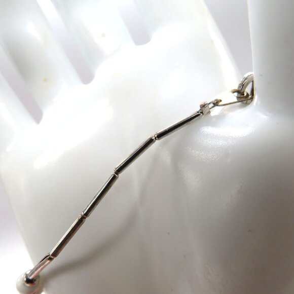 Handcrafted Bracelet Silver Tone Marbled Heart Bead Bracelet Black White - Picture 6 of 9